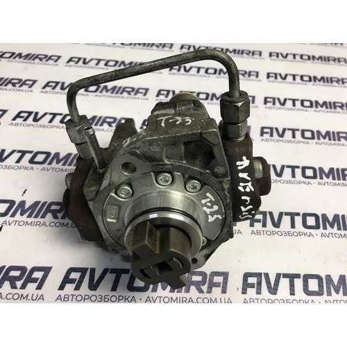 Насос високого тиску ТНВД Toyota Avensis T25 2.2 D-4D 2003-2008 221000R011